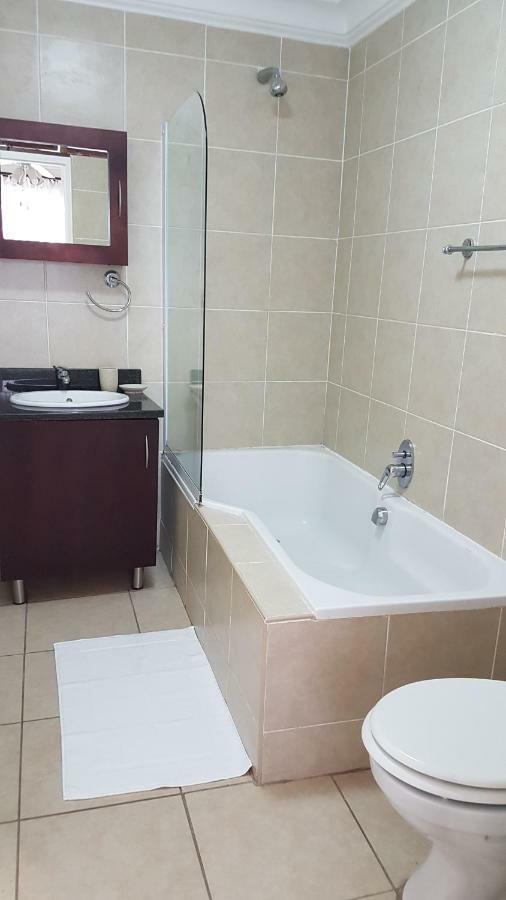 Innes Road Durban Accommodation 2 Bedroom Private Unit Eksteriør bilde